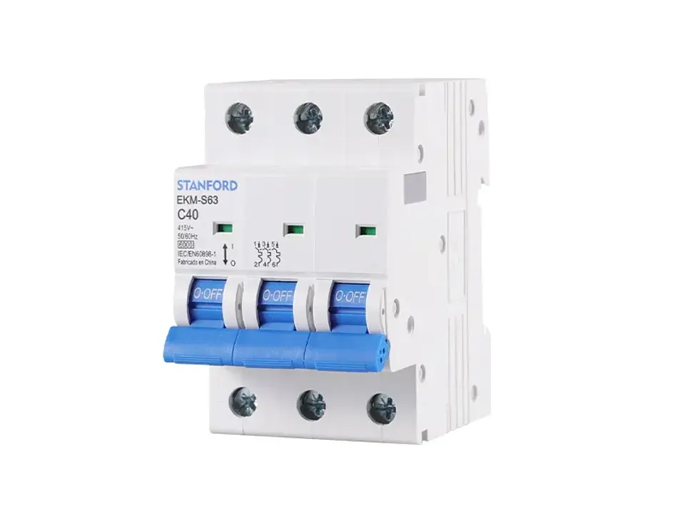 Interruptor automático 6KA, C, 3X40A 1