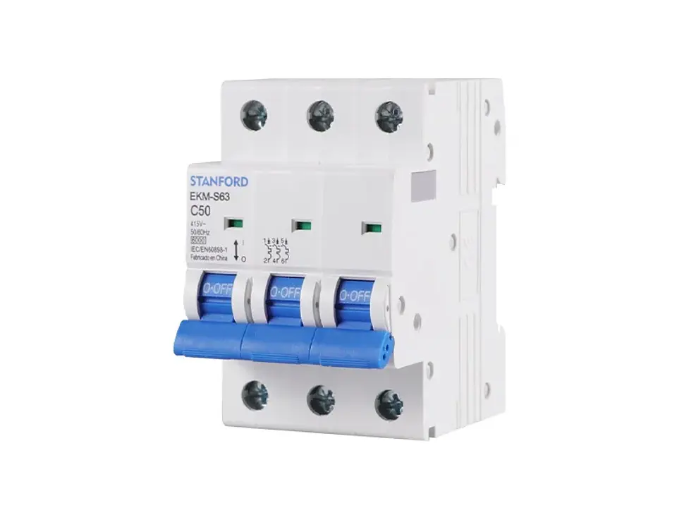 Interruptor automático 6KA, C, 3X50A 1