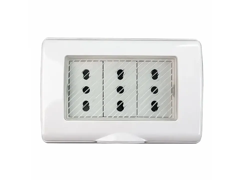 Hydrobox embutido con enchufe triple 10/16A 1