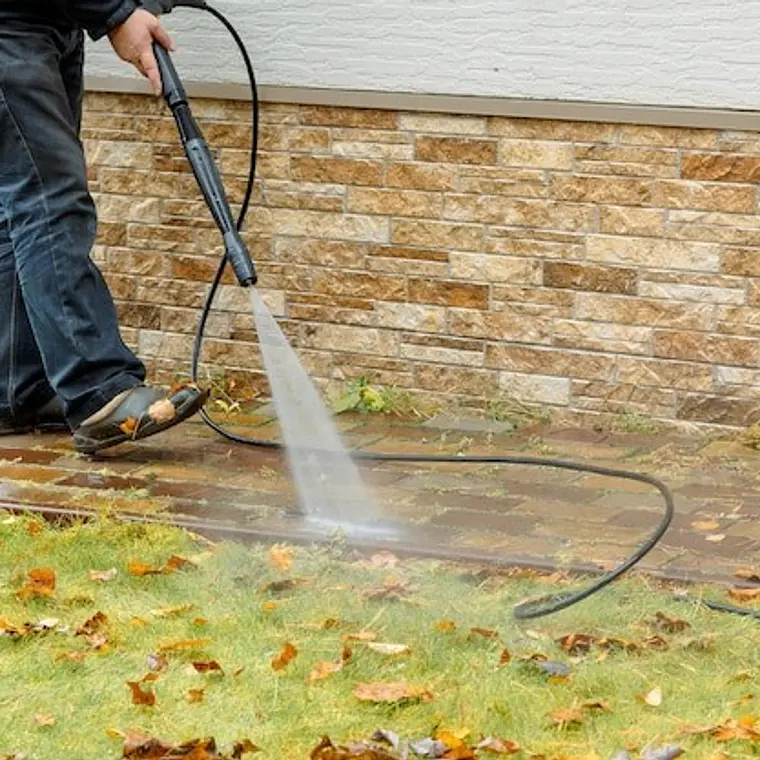 Hidrolavado de Terraza / Borde Piscina / Quinchos  6