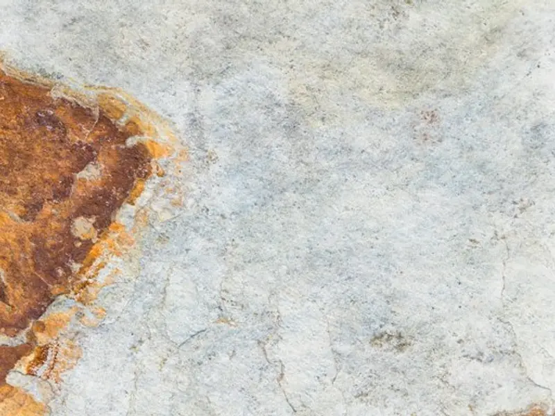 ¿Cómo eliminar manchas de óxido en mármol y piedra natural?