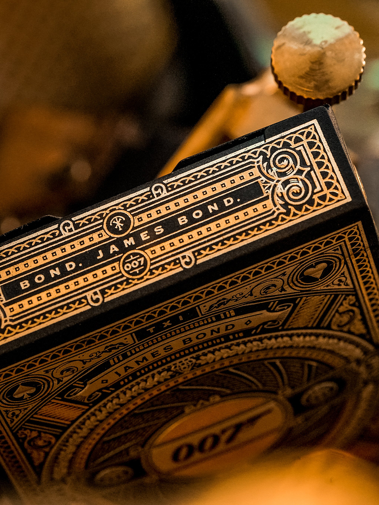 THEORY 11 JAMES BOND 4