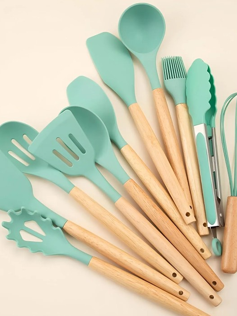 SET DE 12 PIESAS DE COCINA DE SILICONA VERDE  3