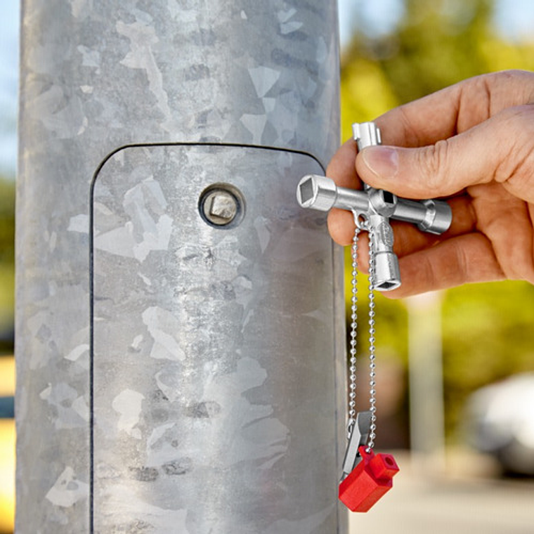 Llave Para Armarios De Control (001103) Knipex 4