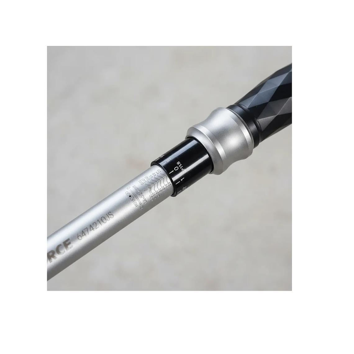 Llave Torque 1/2'' De 30 A 150 Lbs/ft (6474210js) Force 3