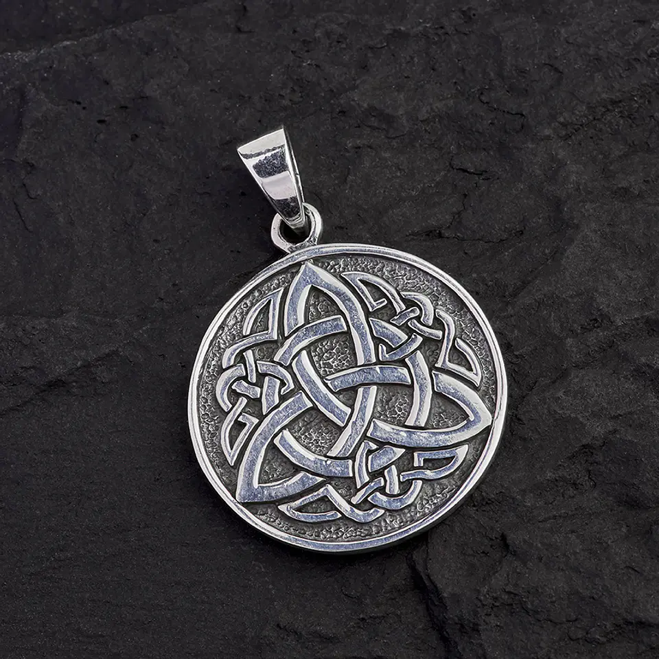 Dije de Plata: Medallón Triqueta Celta 1