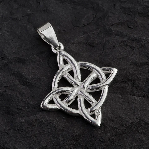 Dije de Plata: Nudo de Bruja Celta