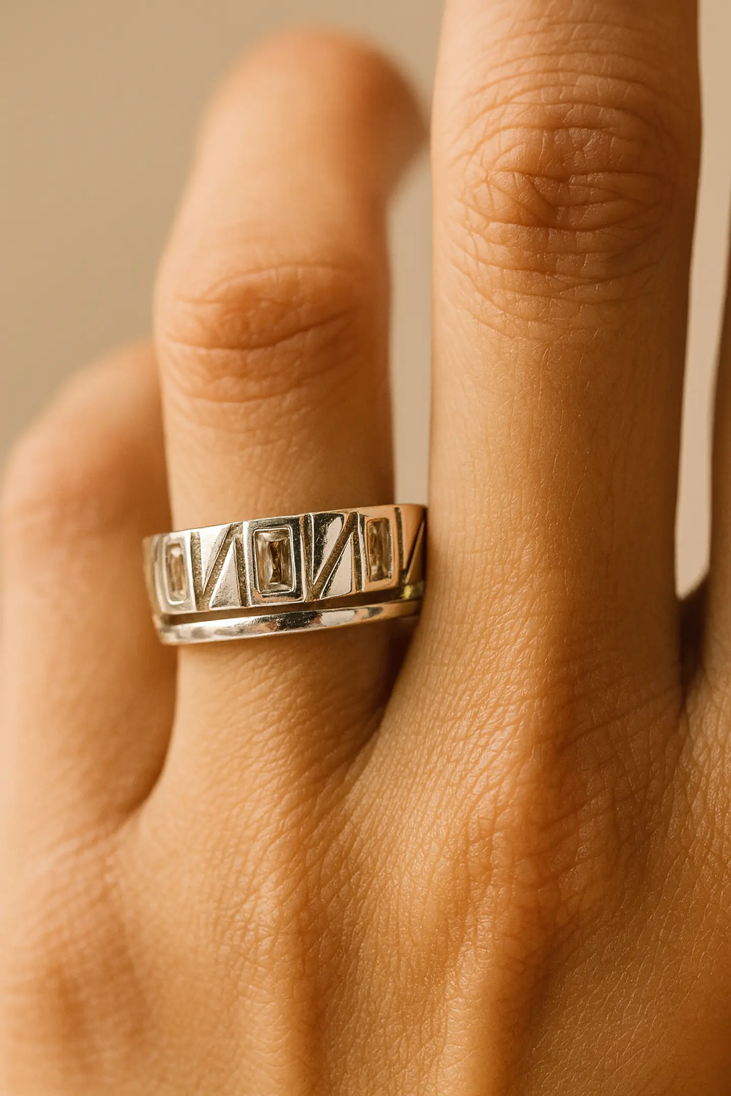 Anillo de Plata 925 con Tres Circones Principales 2