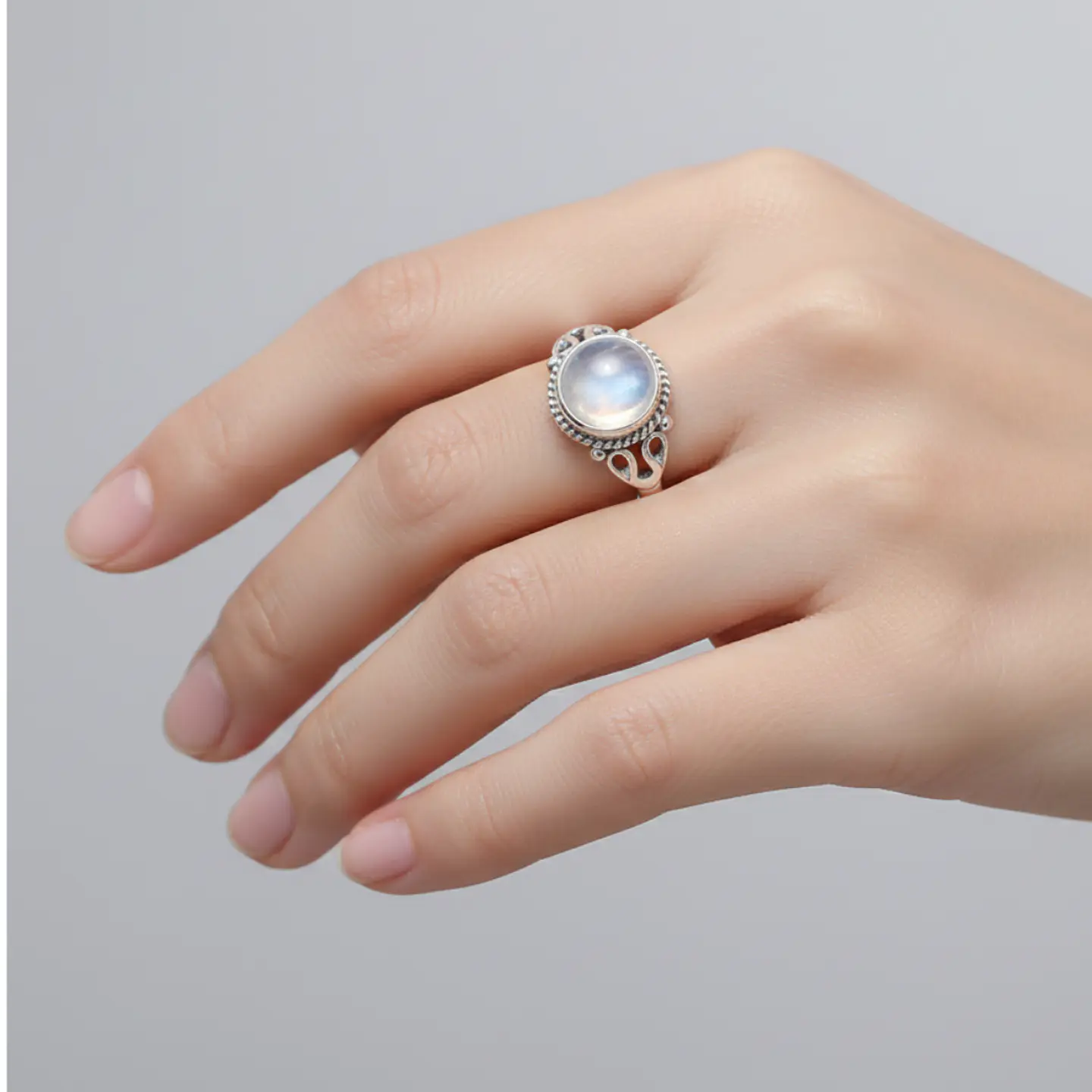 Anillo de Plata 925 con Piedra Luna Oval 2