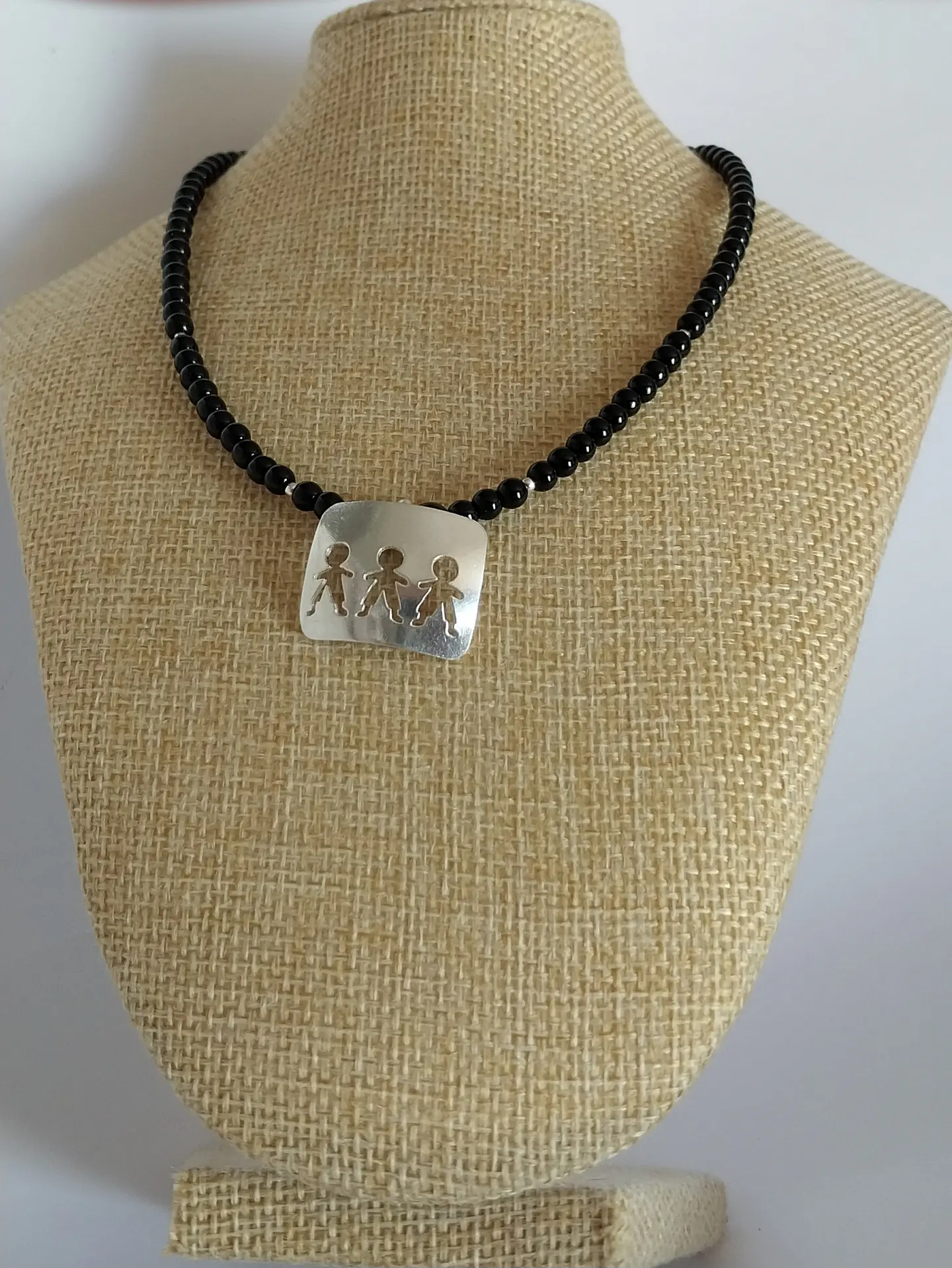 Collar De Turmalina Con Placa De Hijos Tres Niñitos 1