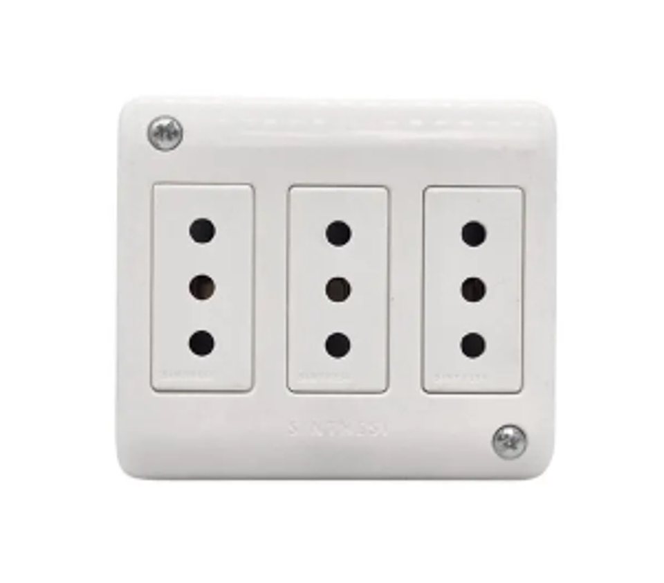 CASQUETE ENCHUFE TRIPLE 10A SINTHESI S17 BLANCO 1