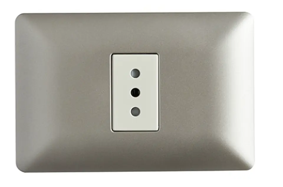 ENCHUFE SIMPLE EMB. ARMADO 10A STANFORD CHAMPAGNE 1