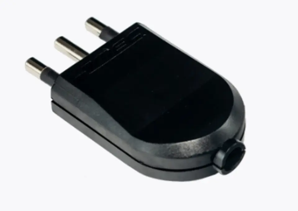 ENCHUFE MACHO PLANO SALIDA RECTA 2P+T 16A NEGRO MEC 1