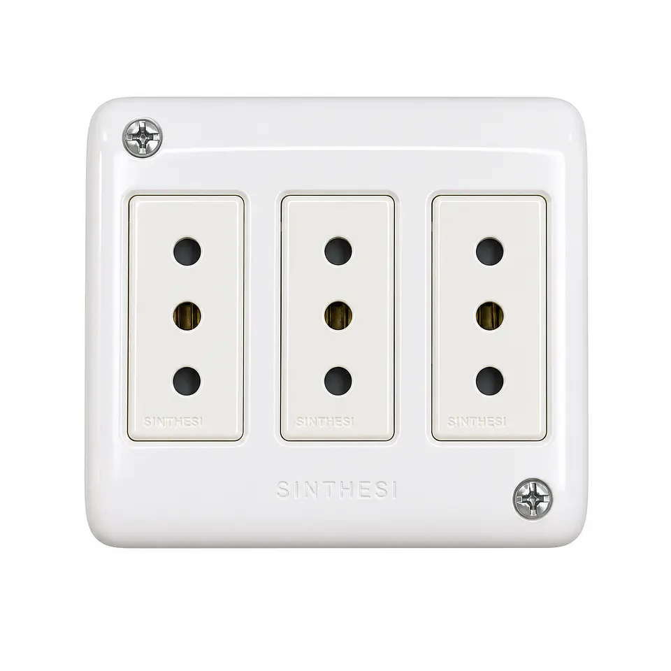 ENCHUFE TRIPLE SOBREPUESTO 10A SINTHESI S17 BLANCO 1