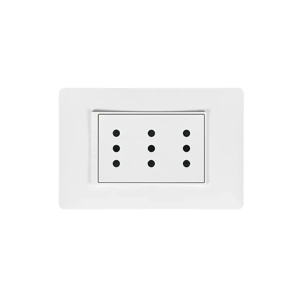 ENCHUFE TRIPLE EMBUTIDO ARMADO 10A LUZICA BLANCO 1