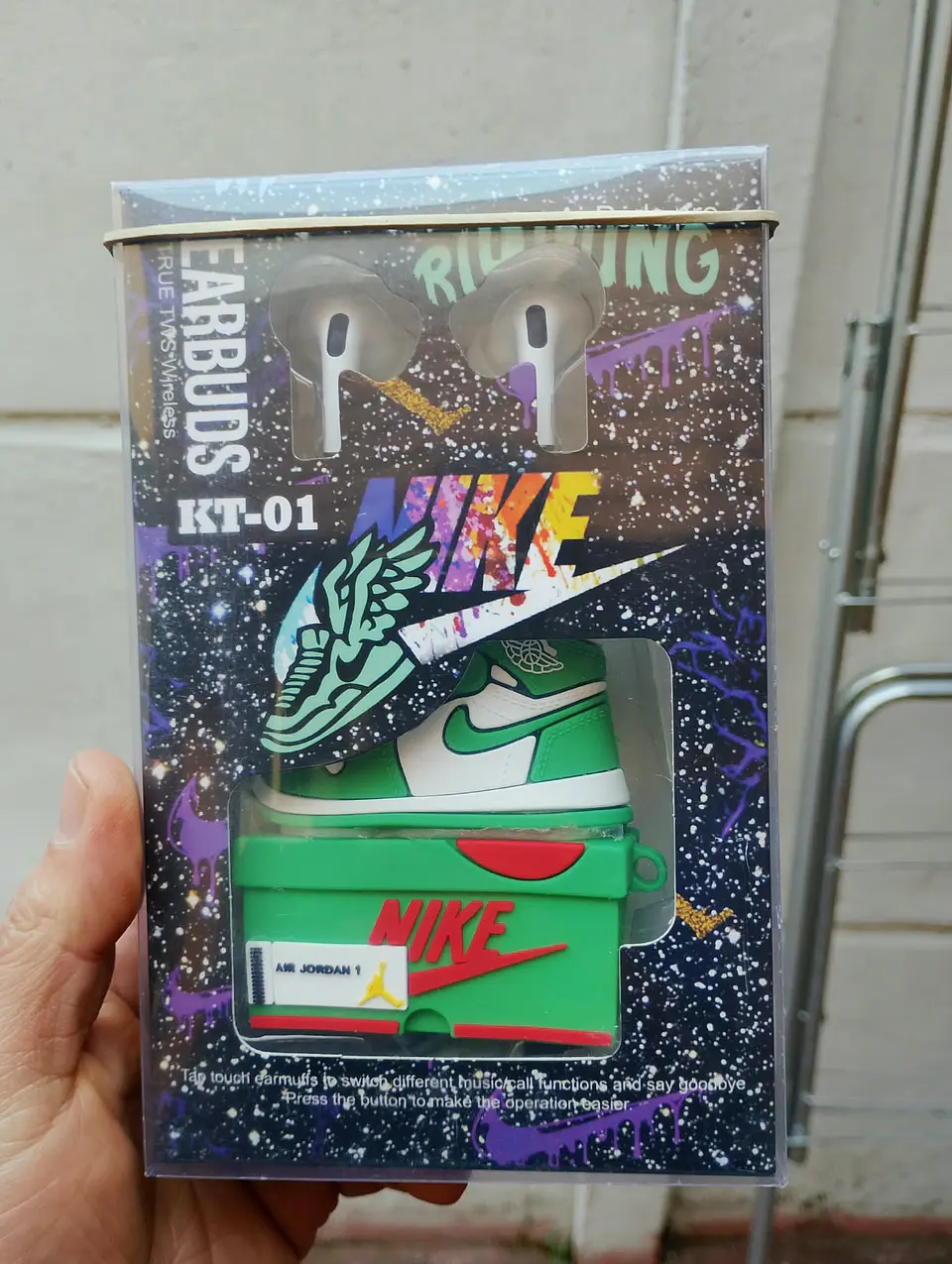 Audífono airpods pro Nike 1