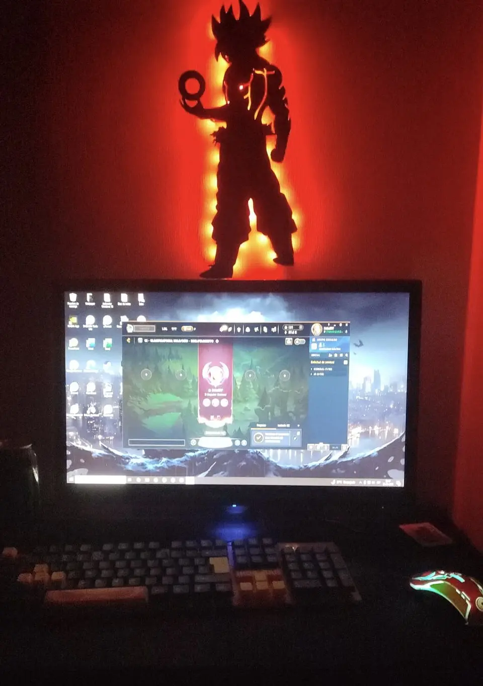Lámpara LED Decorativa Goku 3D con Control Remoto y 16 Colores 2