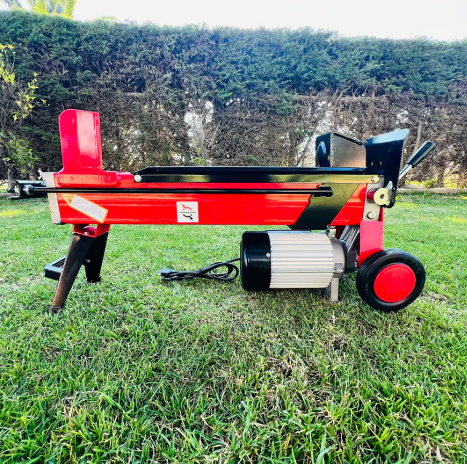 ASTILLADORA DE 7 TONELADAS 3