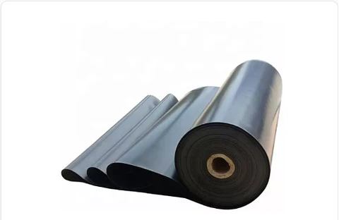 ROLLO GEOMEMBRANA HDPE 1.0 mm GM13 7,01 X 210 MT (1.472,1 M2)