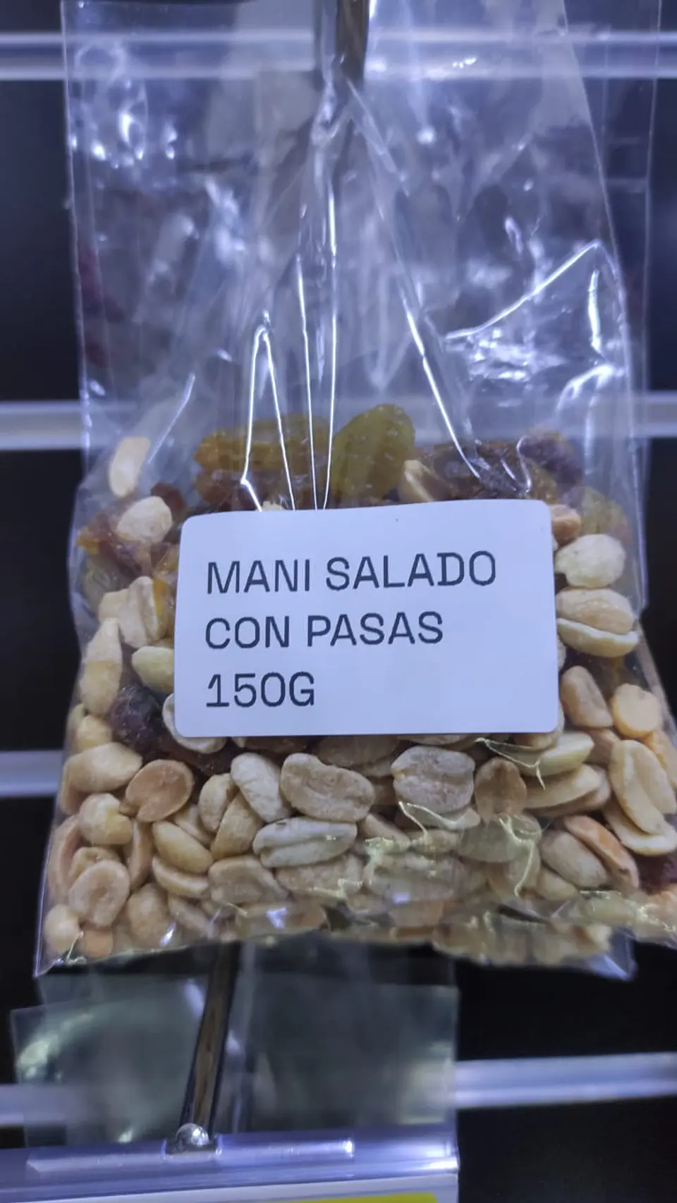 Mani salado con pasas - 100g 1