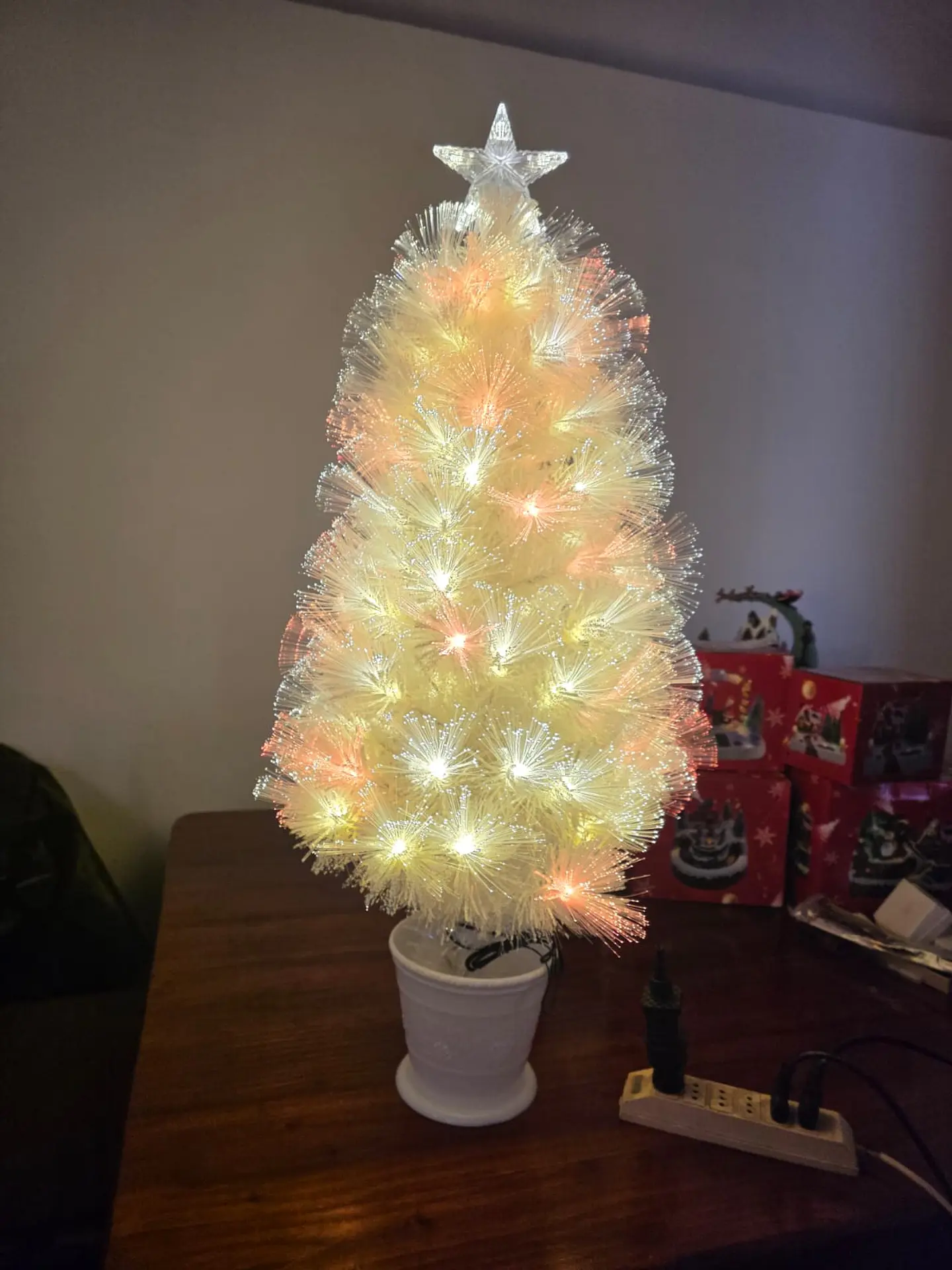 Árbol de Navidad Con Macetero y Luces de Fibra Led Blanco 90 cm 5