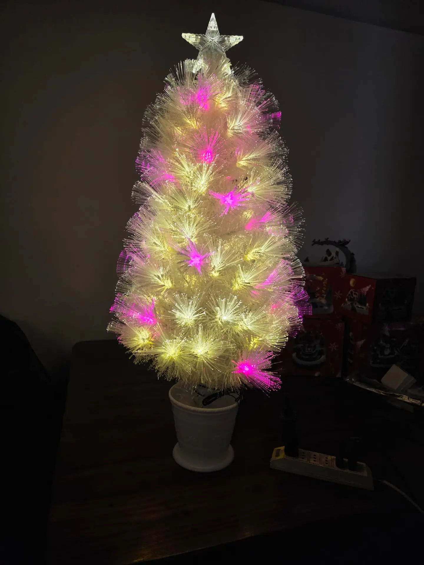 Árbol de Navidad Con Macetero y Luces de Fibra Led Blanco 90 cm 6