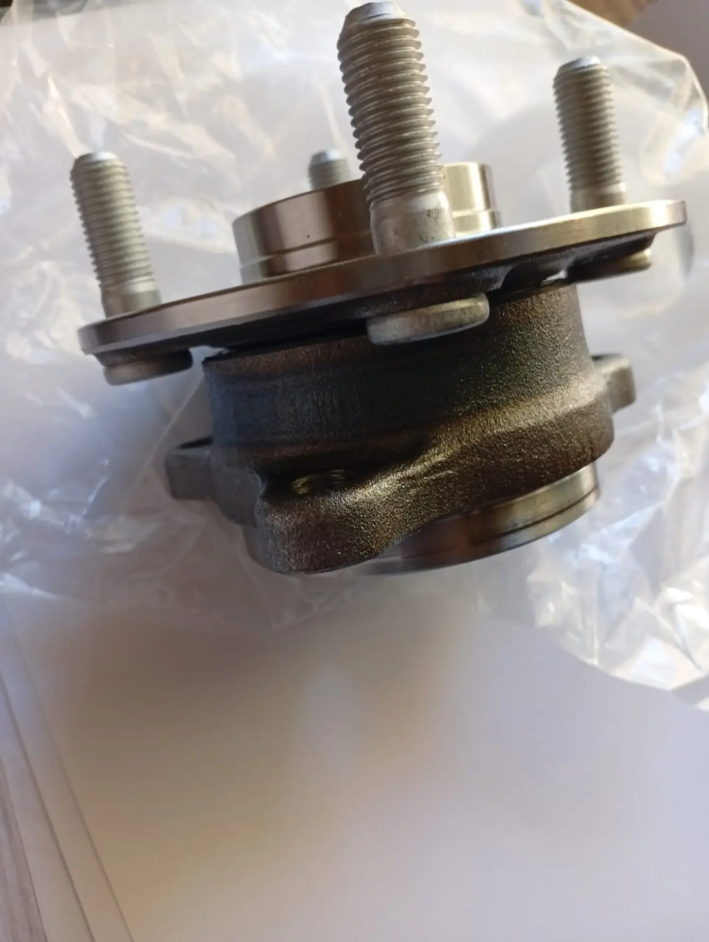 Maza Delantera con Rodamiento Toyota Yaris 16-20 (43502-WB004) - Precio Mayorista 3