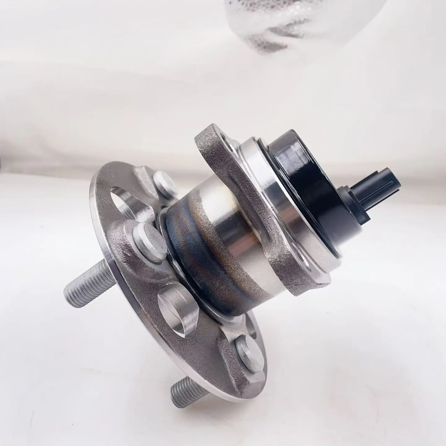 Maza de Rueda Trasera Toyota Yaris con Sensor ABS Integrado (Código OEM: 42410-52070) 4