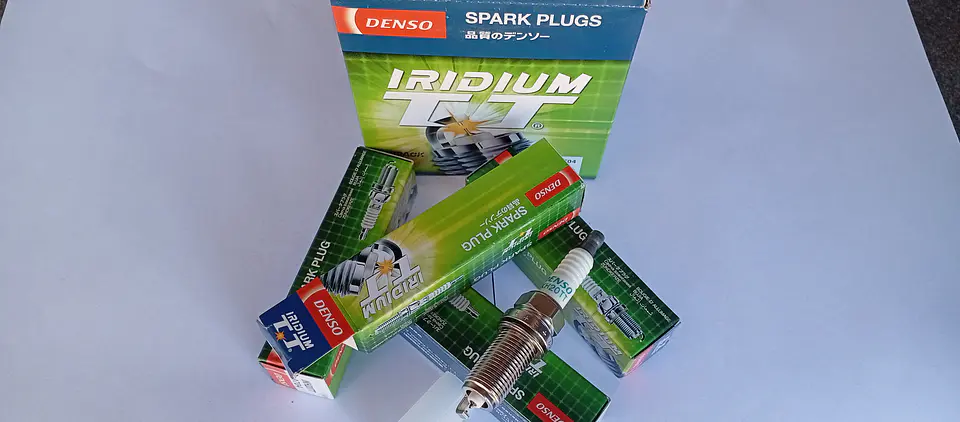 Bujía DENSO Iridium TT IKH20TT (Código 4704) Precio Mayorista para todos 1