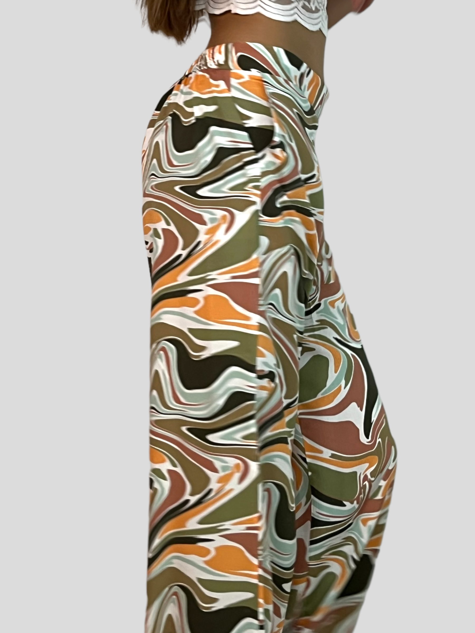 PA4070 PANTALÓN ESTAMPADO TRASERO ELASTICADO BEIGE/VERDE/BLANCO 5