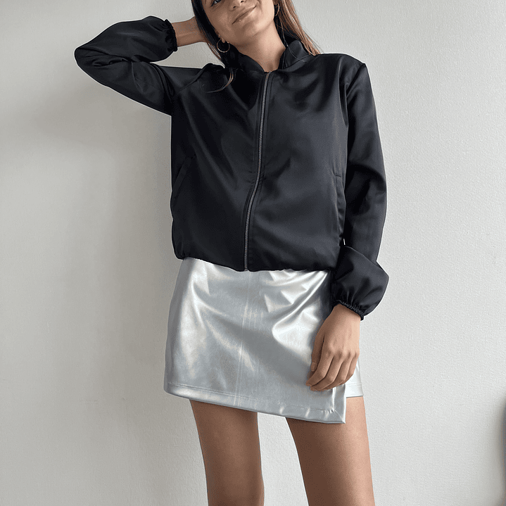 CQ1920 BOMBER SATINADA NEGRA 1