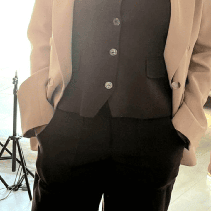 GL1415 Vest con lino color moka 1