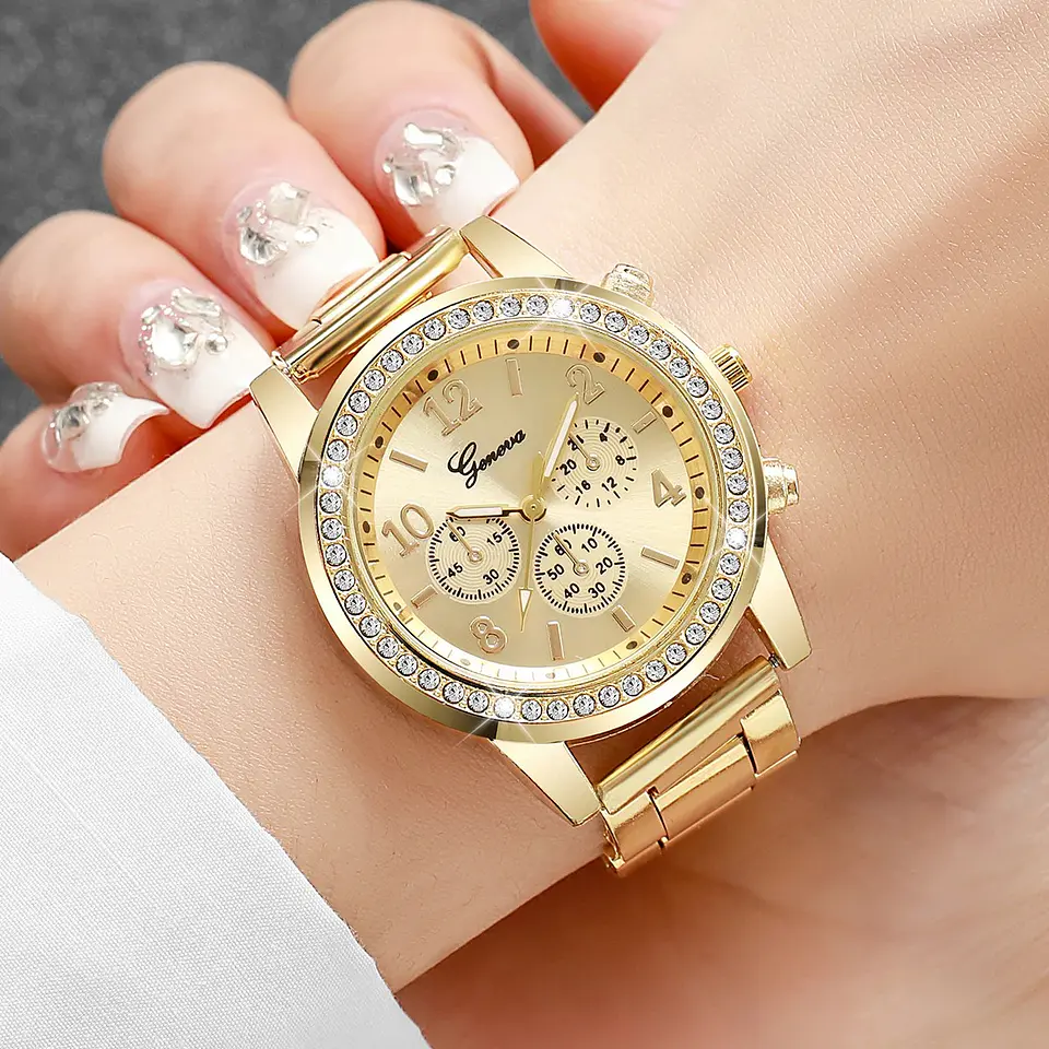 Reloj Geneva Mujer Diseño Dorado Diamante 2