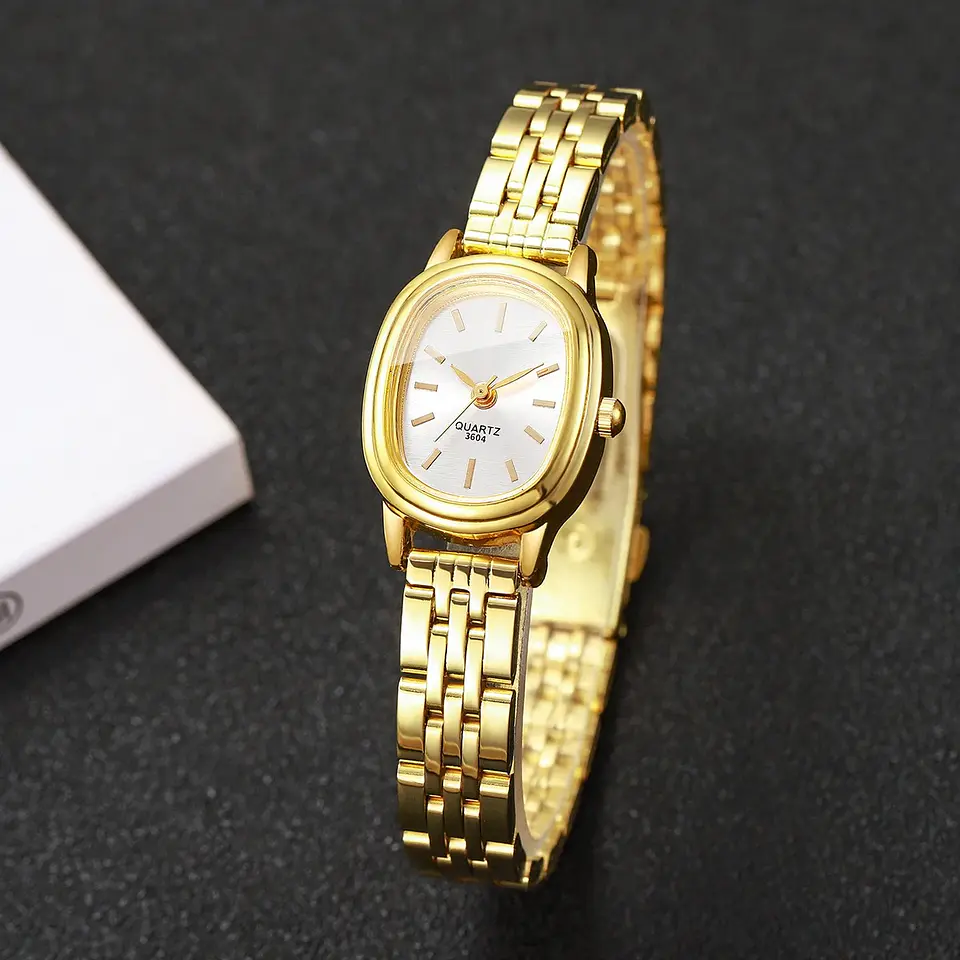 Reloj Mujer Ovalado Dorado Impermeable 1