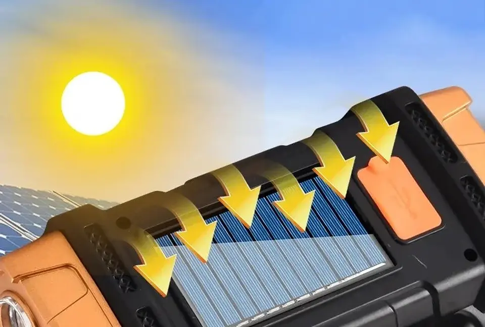 Linterna Solar de Mano LED Carga Celular 4