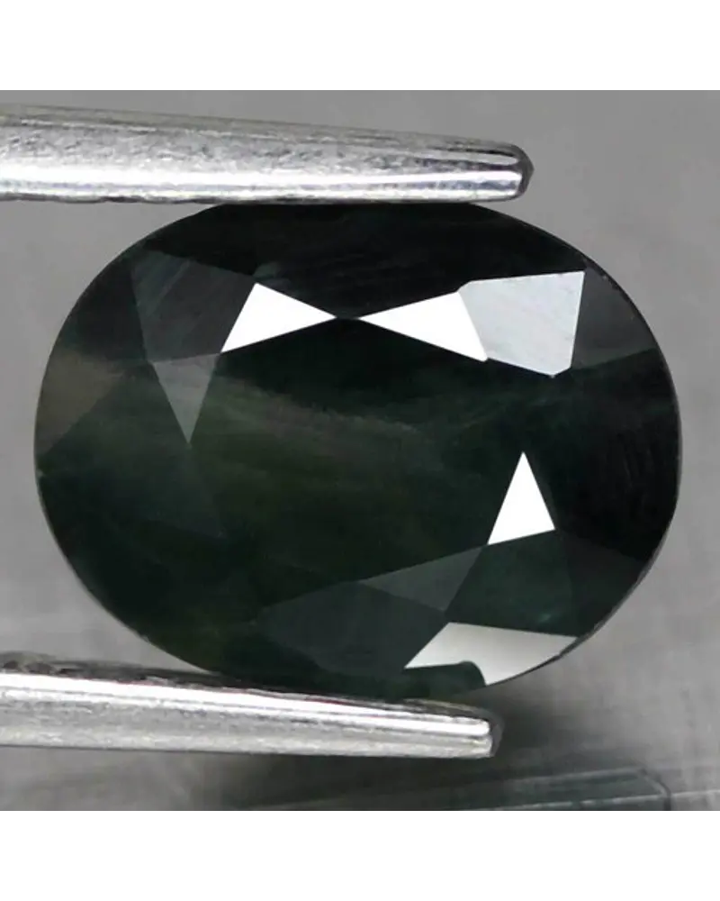 ZAFIRO NATURAL COLOR VERDE 2,2 CT  IDEAL PARA ENGARCE DE JOYAS 