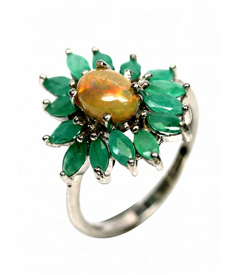 Anillo de plata con esmeraldas naturales y ópalo de Etiopía  