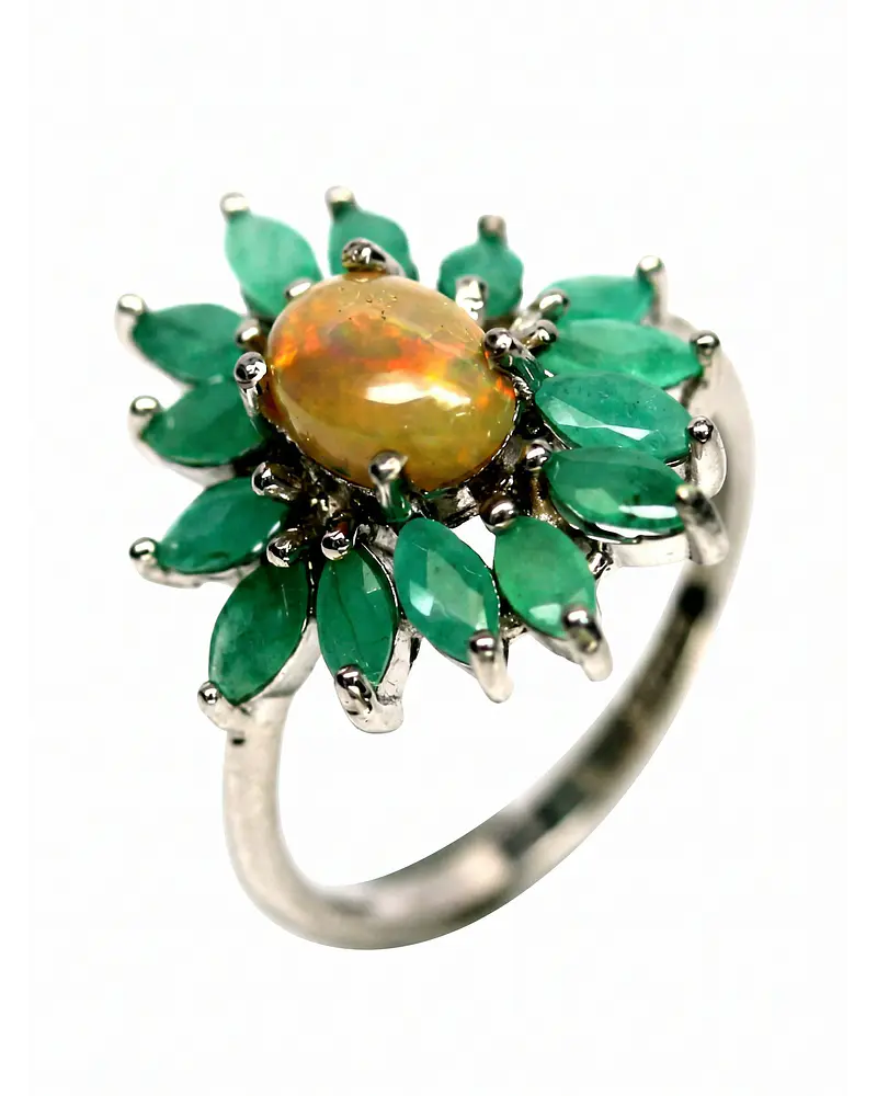 Anillo de plata con esmeraldas naturales y ópalo de Etiopía  