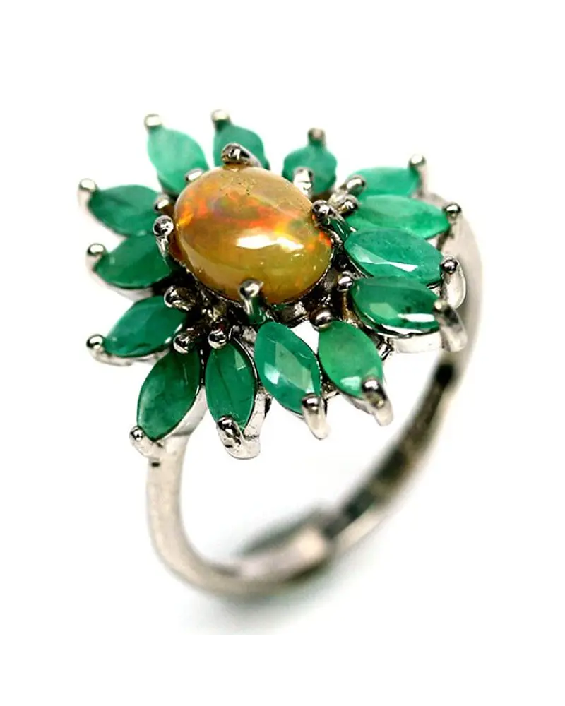 Anillo de plata con esmeraldas naturales y ópalo de Etiopía  