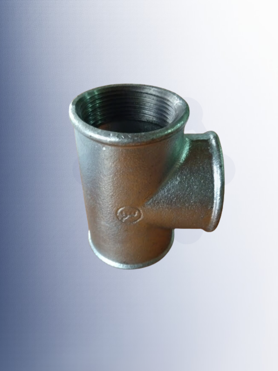 Tee Galvanizada con reducción
