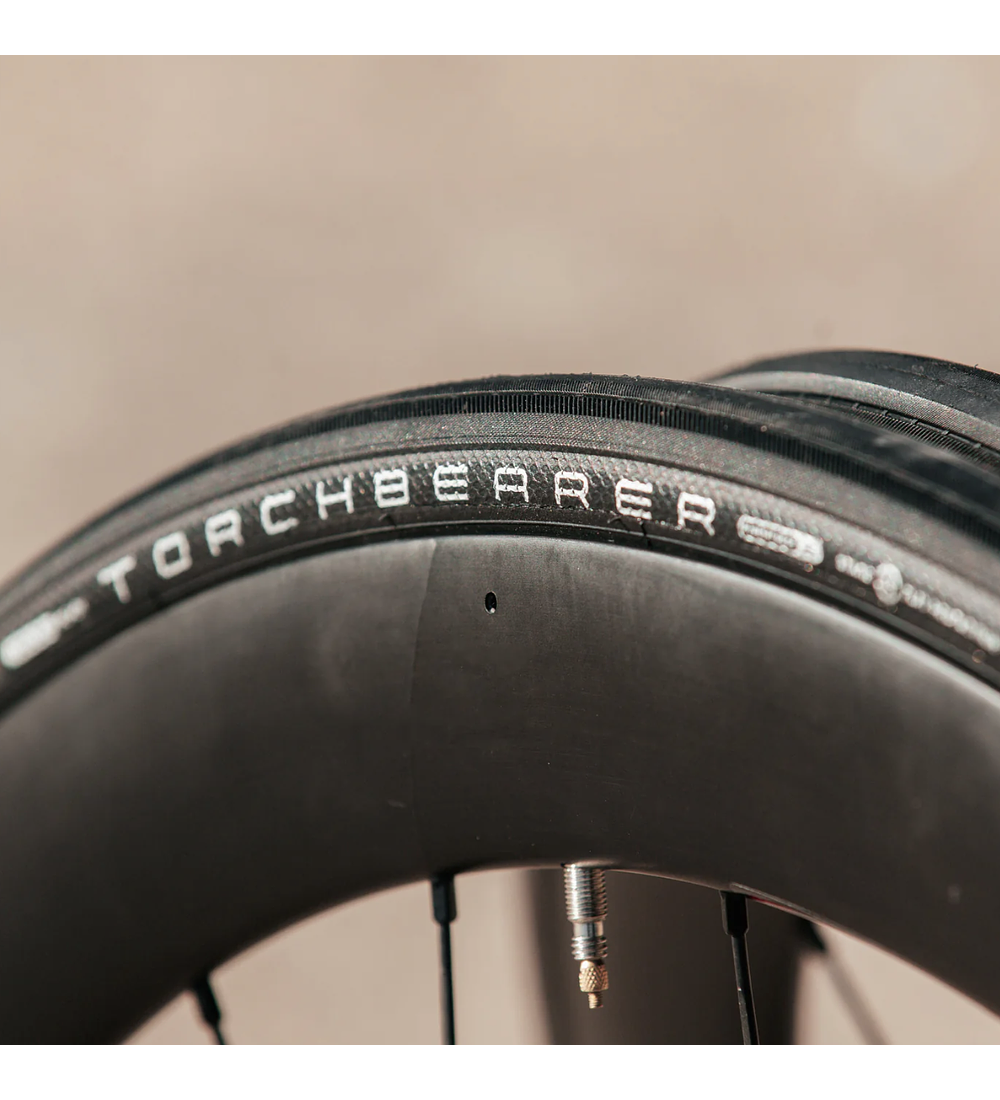 Neumático American Classic Torchbearer TLR