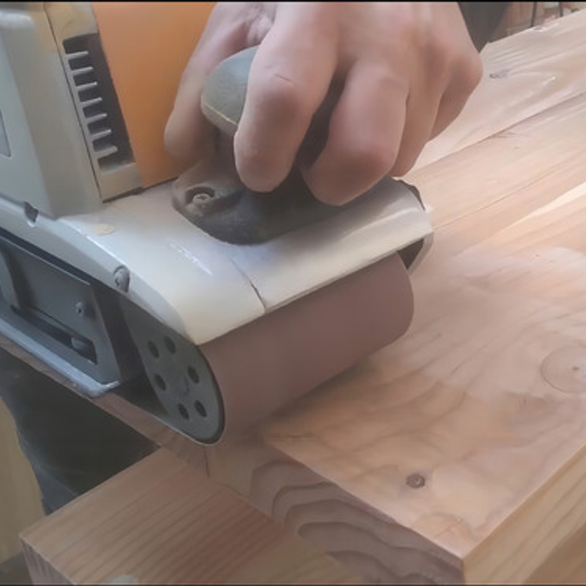 Lijadora De Banda Ingco Pbs12001 Negra Y Naranja 50hz/60hz 1.2kw 4