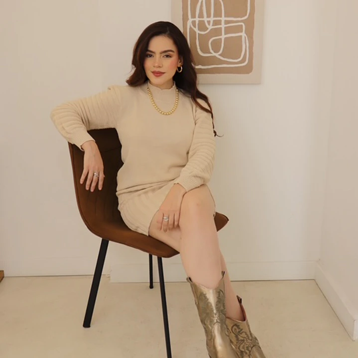 Esencia Raíz Arena 1