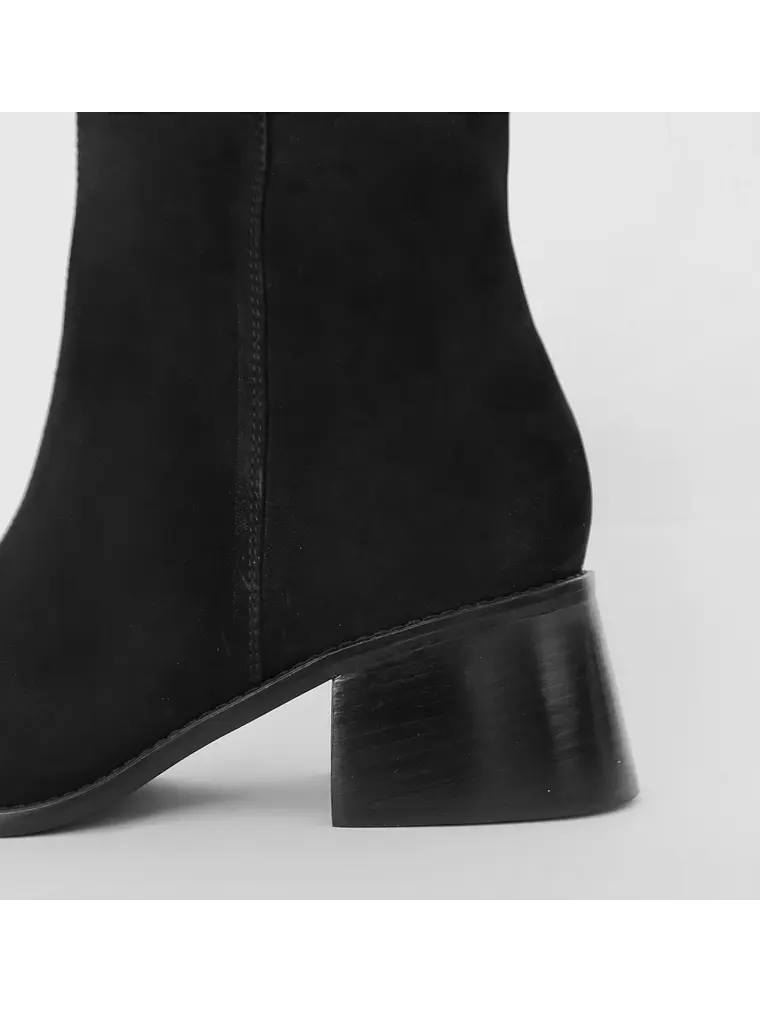 BOTÍN CORINA - NEGRO Studio 4