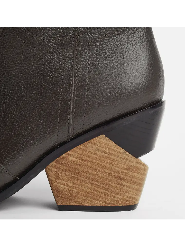 BOTA JESSY - CAFE Line 4