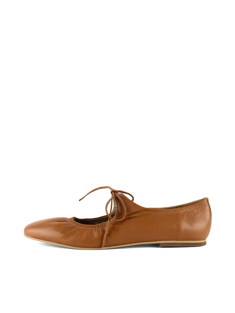 BALERINA ARANZA - MANI Line 1