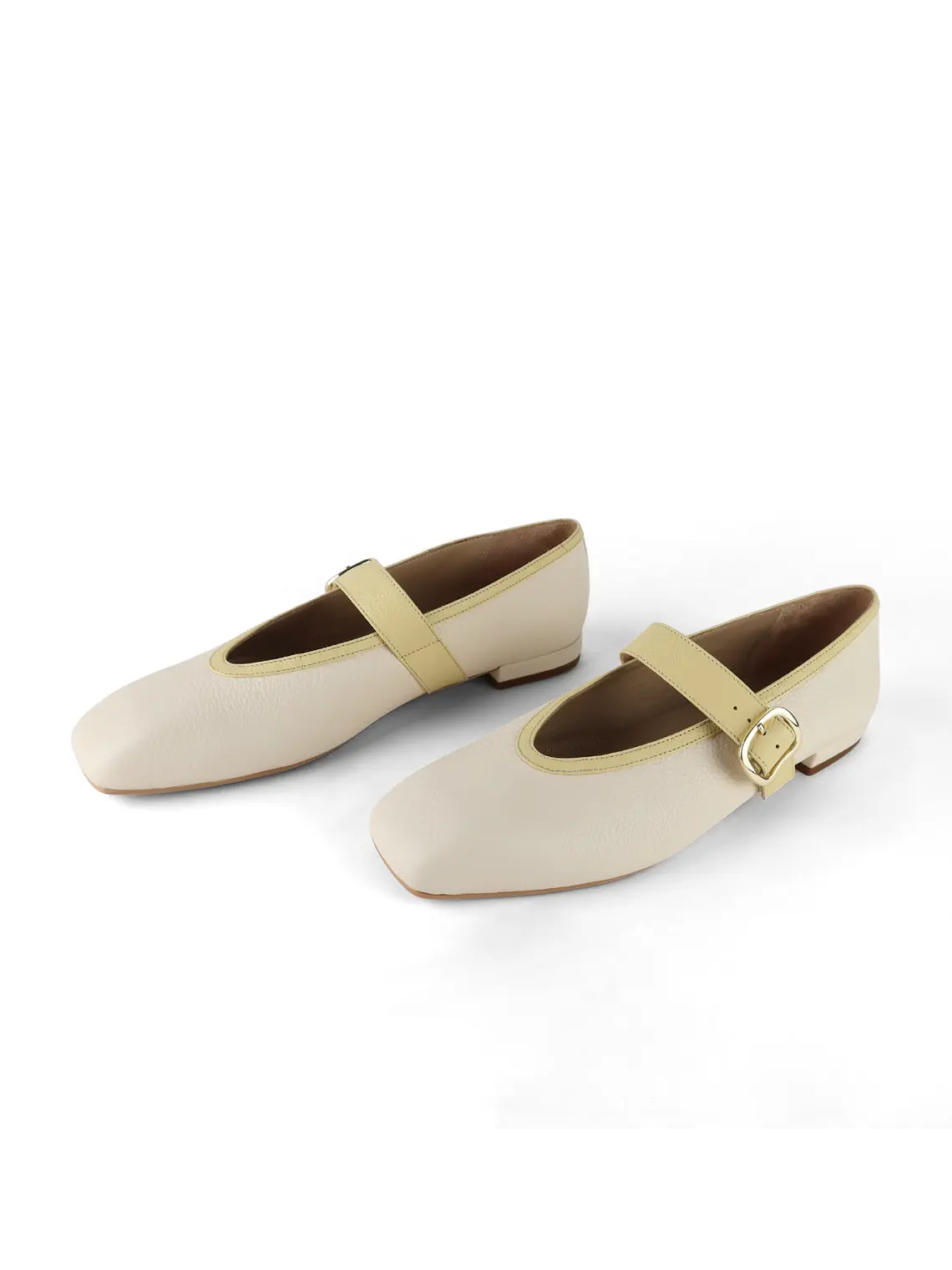 Iconic BALERINA CAIREL - HUESO 2