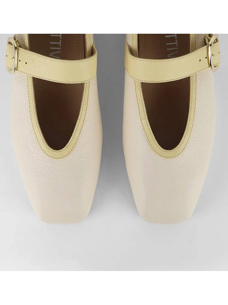 Iconic BALERINA CAIREL - HUESO 4