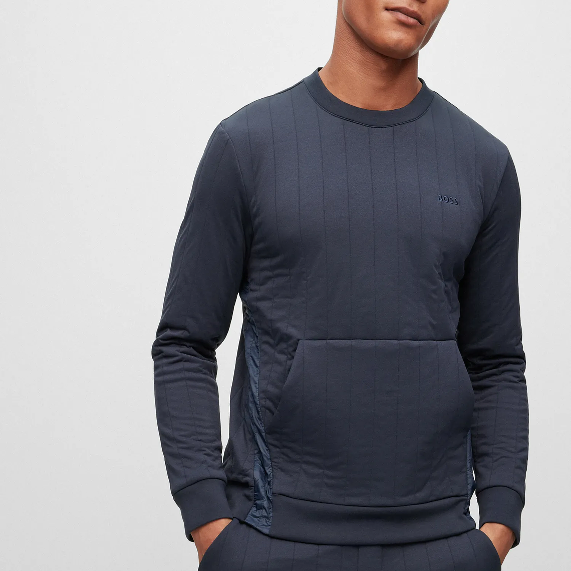 BUZO REGULAR FIT DE PUNTO GUATEADO EN VERTICAL HOMBRE 3