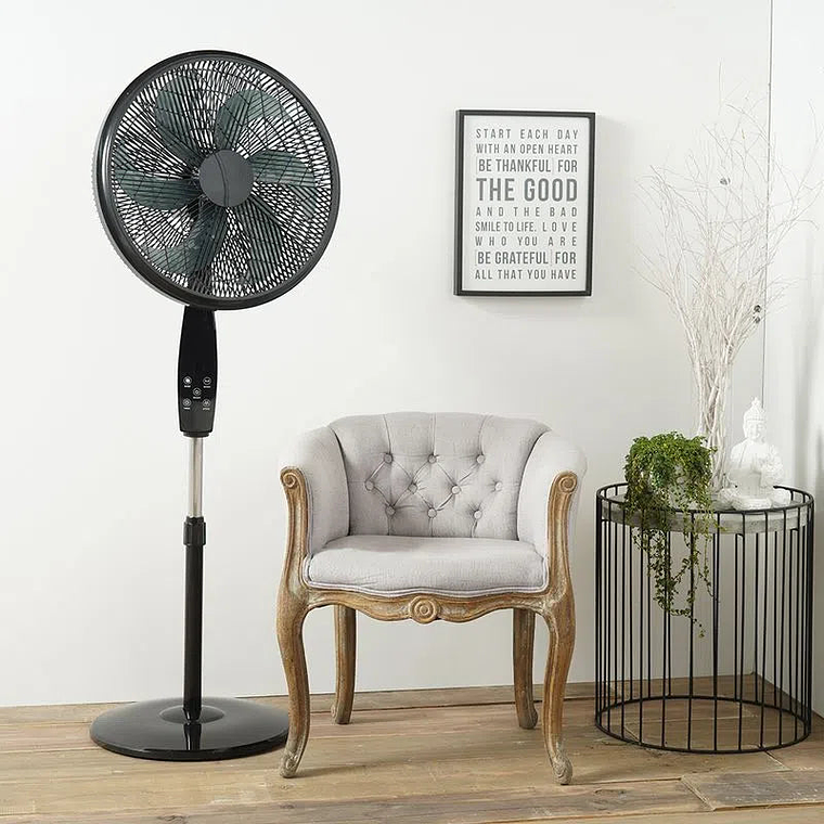 Ventilador  18' 3 en 1 Ultra C/Remoto  / Universal 4